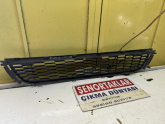 Oto Çıkma Parça / Volkswagen / Polo / Tampon / Orta Izgara / Çıkma Parça 