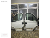 Oto Çıkma Parça / Renault / Master / Kaporta & Karoser / Sağ Sürgülü Kapı / Çıkma Parça 