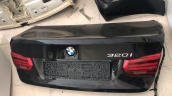 Siyah BMW F30 3 Serisi Çıkma Bagaj Kapağı