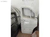 Mercedes Sprinter sağ ön kapı