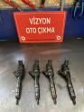 Oto Çıkma Parça / Opel / Vivaro / Motor / Enjektör / Çıkma Parça 