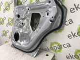 Oto Çıkma Parça / Audi / Q3 / Kaporta & Karoser / Sağ Arka Kapı / Çıkma Parça 