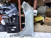 Oto Çıkma Parça / Volkswagen / Tiguan / Kaporta & Karoser / Sağ Ön Çamurluk / Çıkma Parça 