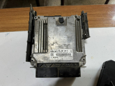 Oto Çıkma Parça / Volkswagen / Passat / Elektrik / Merkezi Kilit Motoru / Çıkma Parça 
