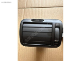 Oto Çıkma Parça / Volkswagen / Passat / Kalorifer / Kalorifer Izgarası / Sıfır Parça 
