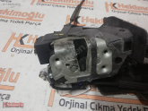 Oto Çıkma Parça / Ford / Tourneo Courier / Kaporta & Karoser / Kapı Kilidi / Çıkma Parça 