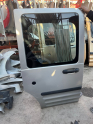Ford Cornet  sağ sürgülü  kapı çıkma orijinal