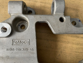 Oto Çıkma Parça / Ford / Tourneo Courier / Motor / Bağlantı Braketi / Çıkma Parça 