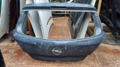Opel Astra H hb bagaj kapağı