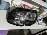 Oto Çıkma Parça / Volkswagen / Transporter / Far & Stop / Sol Ön Far / Çıkma Parça 