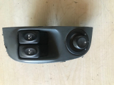 Oto Çıkma Parça / Renault / Megane / Oto Cam / Cam Düğmesi / Çıkma Parça 