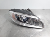 Oto Çıkma Parça / Volvo / V70 / Far & Stop / Sağ Ön Far / Çıkma Parça 