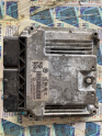 03C906056DC VW Passat 1.6 FSİ Motor Beyni