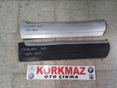 Oto Çıkma Parça / Porsche / Cayenne / Kaporta & Karoser / Sağ Arka Kapı / Çıkma Parça 