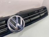 Oto Çıkma Parça / Volkswagen / Jetta / Tampon / Tampon Izgarası / Çıkma Parça 