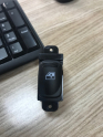 Hyundai Accent 06-11 Sağ Era Cam Açma Düğmesi -