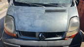 Renault trafik motor kaputu