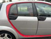 2004-2008 SMART FORFOUR SAĞ ARKA KAPI HATASIZ
