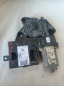 Oto Çıkma Parça / Ford / Focus / Oto Cam / Cam Motoru / Çıkma Parça 