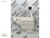 Oto Çıkma Parça / Mercedes / C180 / Kaporta & Karoser / Sağ Arka Kapı / Çıkma Parça 