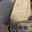 Oto Çıkma Parça / Bmw / 7 Serisi / Motor / Takozu & Kulağı / Çıkma Parça 