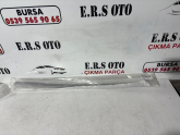 HYUNDAİ İ20 SAĞ ARKA CAM DIŞ SIYIRICI SIFIR ORJ 83220C7000