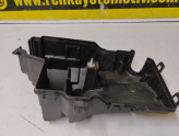 Oto Çıkma Parça / Renault / Megane / Elektrik / Sigorta Kutusu / Çıkma Parça 