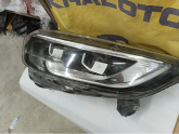 Oto Çıkma Parça / Renault / Kadjar / Far & Stop / Sağ Ön Far / Çıkma Parça 