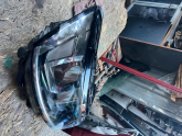 Oto Çıkma Parça / Volkswagen / Transporter / Far & Stop / Sağ Ön Far / Çıkma Parça 