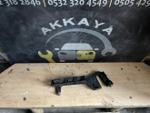 8200029977 Megane 1 Sağ ön Cam Tespit Aparatı Orjinal Çıkma
