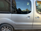 Oto Çıkma Parça / Peugeot / Partner / Kaporta & Karoser / Sağ Sürgülü Kapı / Çıkma Parça 