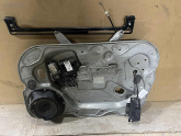 Oto Çıkma Parça / Ford / Focus / Oto Cam / Cam Krikosu / Çıkma Parça 