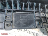 Oto Çıkma Parça / Land Rover / Range Rover / Tampon / Tampon Braketi / Çıkma Parça 