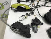 Oto Çıkma Parça / Volkswagen / Golf / Kaporta & Karoser / Sol Ön Kapı / Çıkma Parça 
