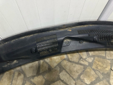 Oto Çıkma Parça / Jeep / Grand Cherokee / Oto Cam / Ön Cam Izgarası / Çıkma Parça 