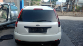 ford fiesta bagaj kapağı dolu