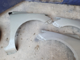 TOYOTA COROLLA SOL ÖN  ÇAMURLUK  2008- 2012 ARASI