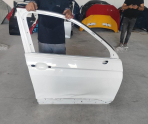 2015/2020 VW TİGUAN BEYAZ SAĞ ARKA KAPI ORJINAL LOKALLİK