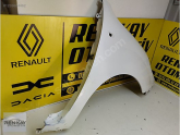 Oto Çıkma Parça / Renault / Kangoo / Kaporta & Karoser / Sağ Ön Çamurluk / Çıkma Parça 