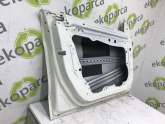 Oto Çıkma Parça / Mercedes / CLA / Kaporta & Karoser / Sol Ön Kapı / Çıkma Parça 