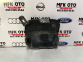 Oto Çıkma Parça / Renault / Megane / Tampon / Çeki Demir Kapağı / Çıkma Parça 