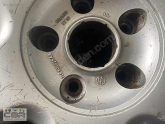Oto Çıkma Parça / Volkswagen / Touareg / Jant & Lastik / Jant Göbeği / Çıkma Parça 