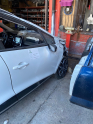 clio 4 steyşin wagon sağ ön  kapı dolu 