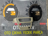 682605490R Fluence Radyo Teyp Çerçevesi Orjinal Çıkma