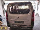 Hurda Belgeli Araçlar / Peugeot / Rifter