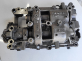 Oto Çıkma Parça / Volkswagen / Transporter / Motor / Yağ Pompası / Çıkma Parça 