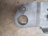 Oto Çıkma Parça / Renault / Trafic / Motor / Takozu & Kulağı / Çıkma Parça 