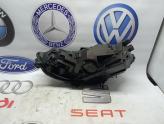 Oto Çıkma Parça / Audi / A4 / Far & Stop / Sağ Ön Far / Çıkma Parça 