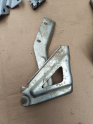 Peugeot Bipper motor kaput menteşesi