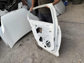 Oto Çıkma Parça / Renault / Megane / Kaporta & Karoser / Sol Arka Kapı / Çıkma Parça 